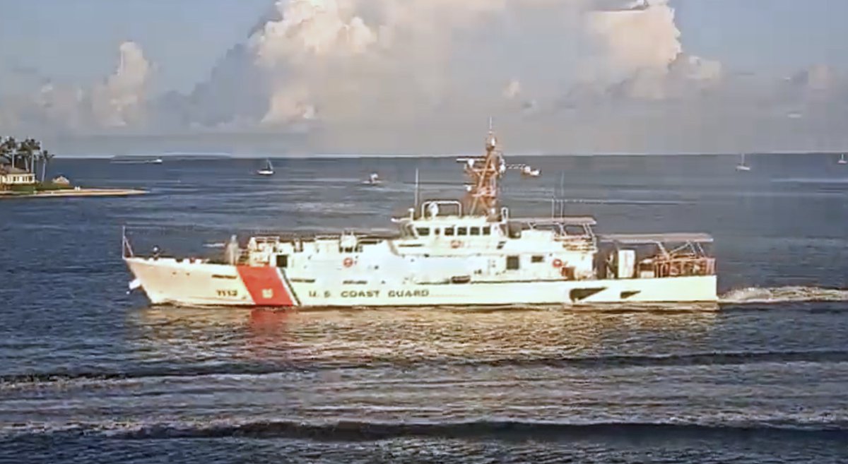 WarshipCam's tweet photo. USCGC William Trump (WPC-1111) Sentinel-class fast response cutter leaving Key West, Florida - September 7, 2020 #williamtrump #wpc1111 https://t.co/uzHpUACv0V