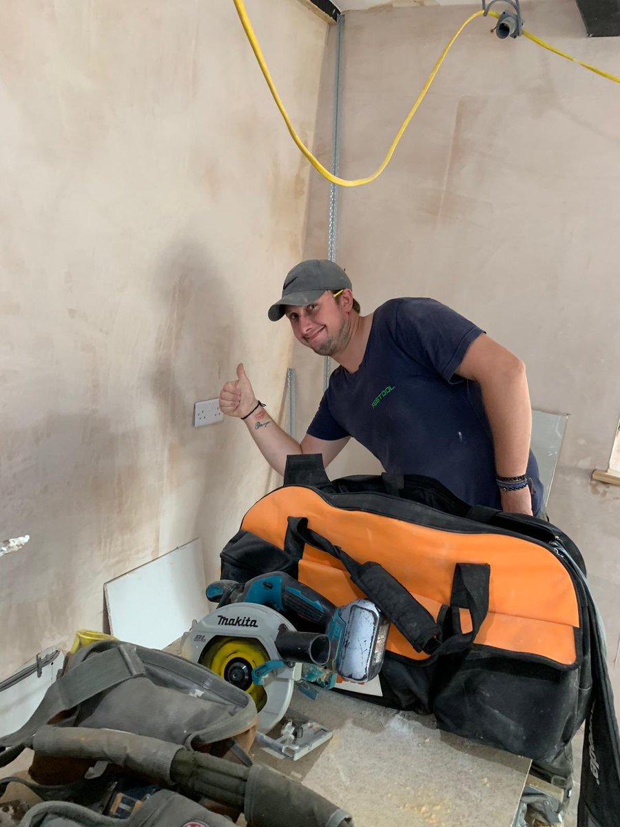 thomas_ltd's tweet photo. We are proud to work within our local community and provide a high quality electrical service , 2 of our electricians also serve with @SWFireandRescue as on call firefighters responding from both home and work to emergencies within our community @darrencleaves75 https://t.co/qfToWqf18m