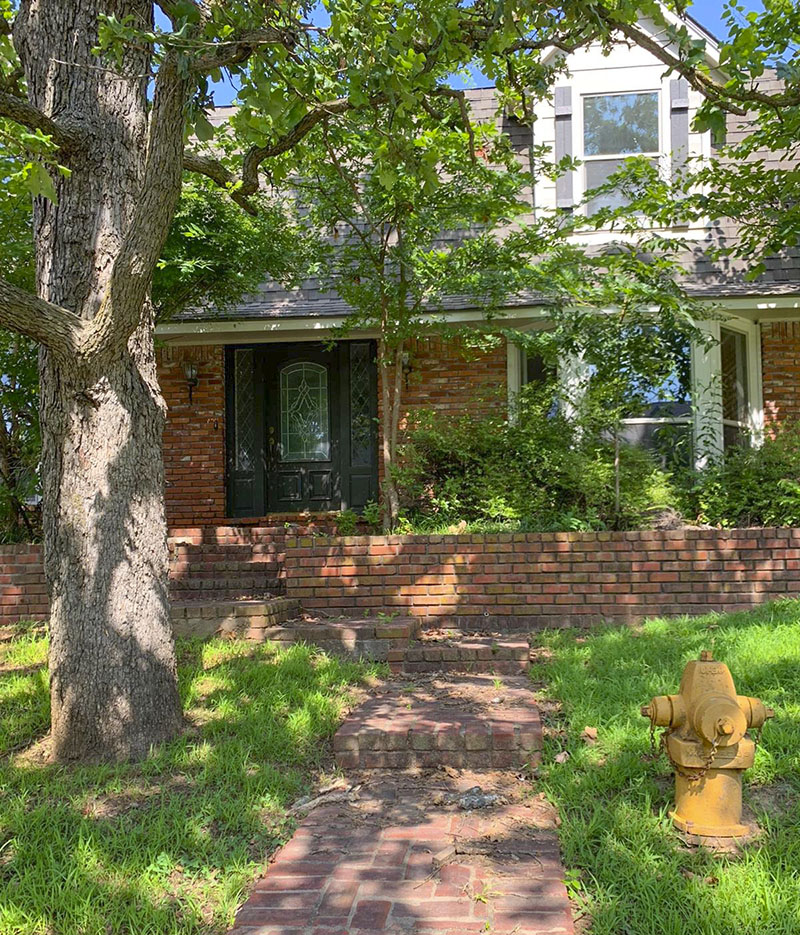 DiscountPN's tweet photo. #Tulsa OK 74136

4BR handyman for only $204,700! Buy&amp;hold, fix&amp;flip or have it rented! Located in Silver Oaks neighborhood. Similar properties are selling at up to $270K!

Call Layna 918-216-0570
https://t.co/V8Ese6AkPe
#Oklahoma #Investment #Property #DiscountPropertyNow https://t.co/lfYDo5uJ4p