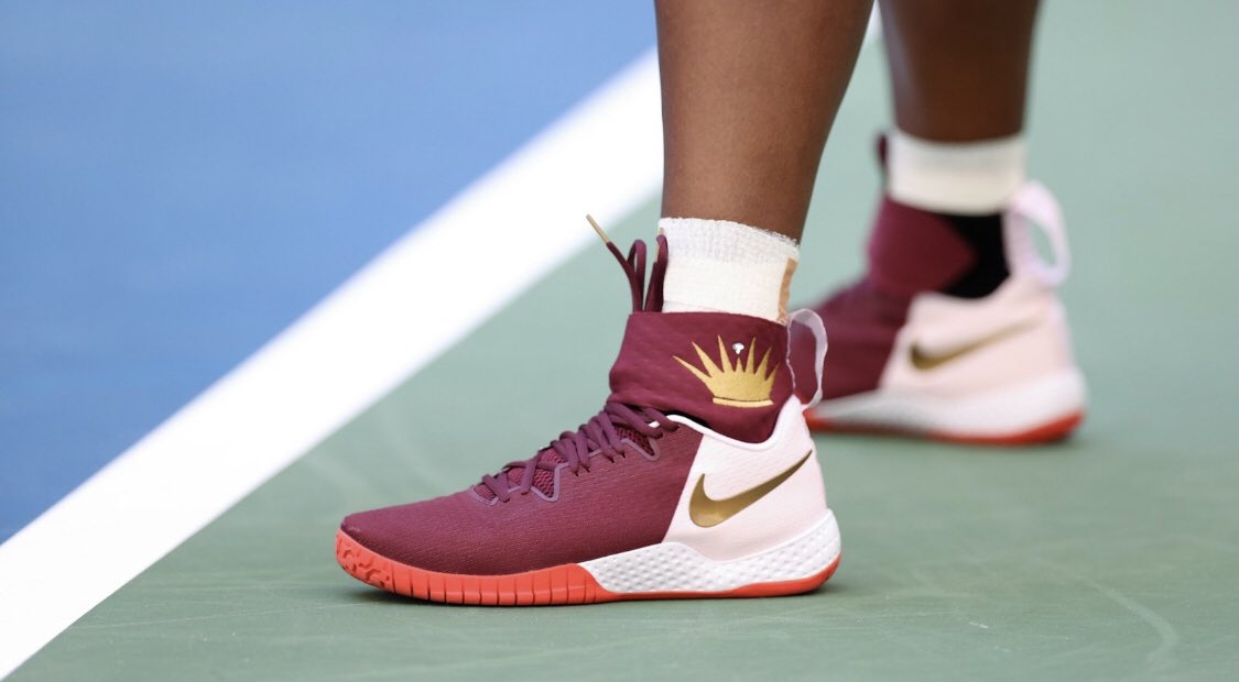 Chalan33's tweet photo. @Nike I need these ASAP @serenawilliams Queen #GOAT https://t.co/qdZNzMY2jC