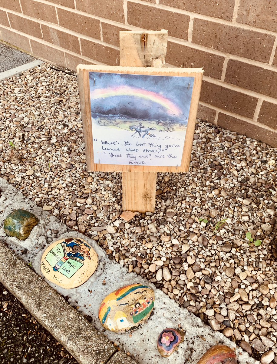 JCAWakefield's tweet image. A fabulous day today training &amp;amp; getting ready for OUR CHILDREN. Look out for our path of hope as you come through school. We remember the past &amp;amp; look forward to the year ahead #PathOfHope 💛