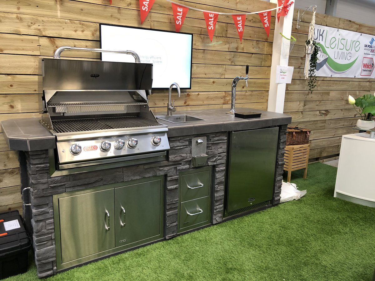 Our New range of Outdoor Kitchens landed today 😍  @UKLeisureGroup @UKLeisureGroup <a href="/NWalesHotTubs/">Hot Tubs North Wales & Cheshire</a> <a href="/stop_nw/">SD</a> <a href="/CarbonZeroR/">Carbon Zero ☀️</a> <a href="/GlampingNWales/">Holiday Let Advice Centre</a>