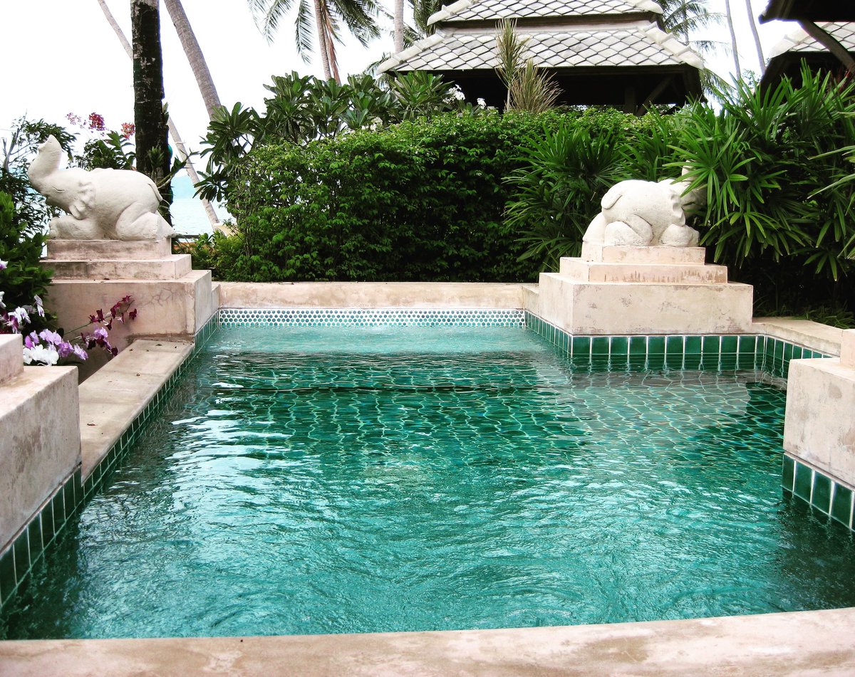 OuttravelfFun's tweet photo. ...ich hab das Wasser schonmal eingelassen...👍🌴🌴🌴
.
.
.
#poolside #poolshoot #luxurytravel #poolparty #pooltime #hotel  #relax #abkühlung #relaxtime #sommerurlaub #luxuryapartment #vacationplans #kohsamui #thailand #instatravel #beach #travelthailand #kohsamuiisland #asia https://t.co/vtTO3ymyEt
