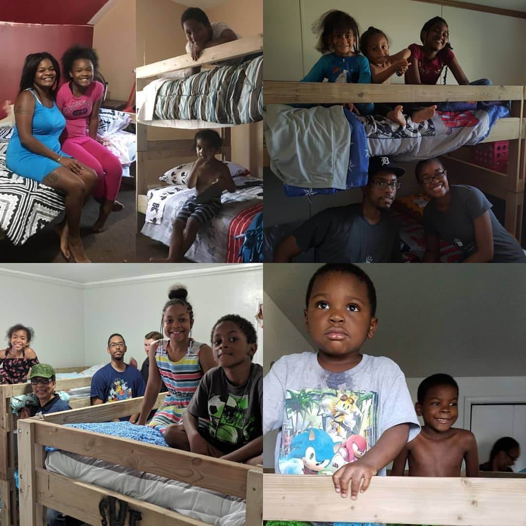 RyaCart91's tweet photo. So some idiot came into my live stream yesterday and says: "Why don't you help out black children?" Umm, excuse me dummy... I DO! 1/5 https://t.co/hnCMTfQixR