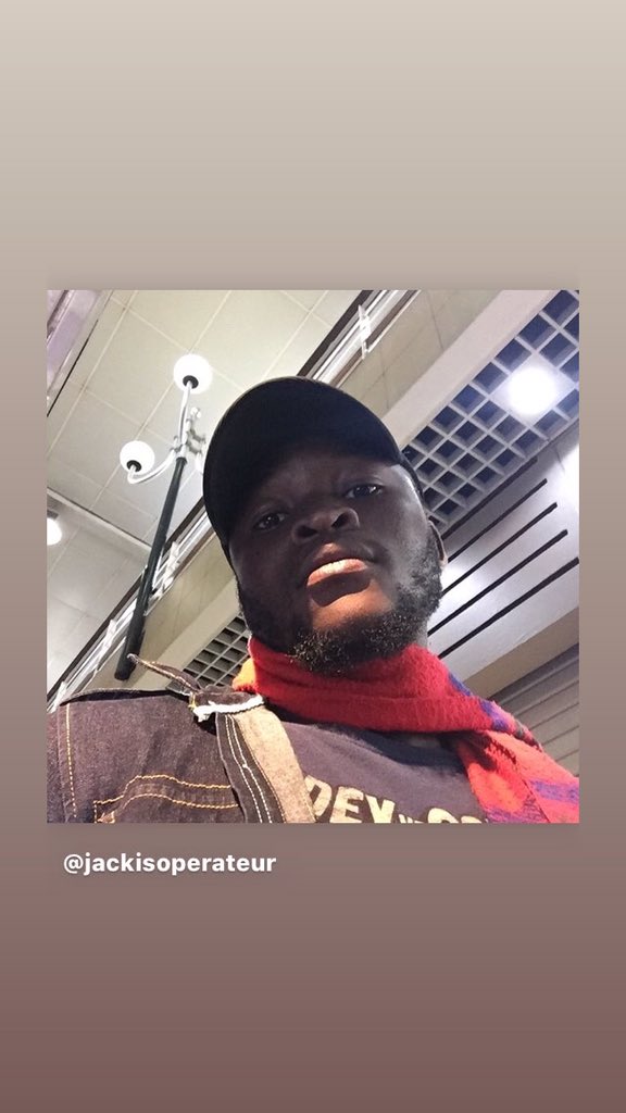 opera_jack's tweet image. A Paris à la rue 42