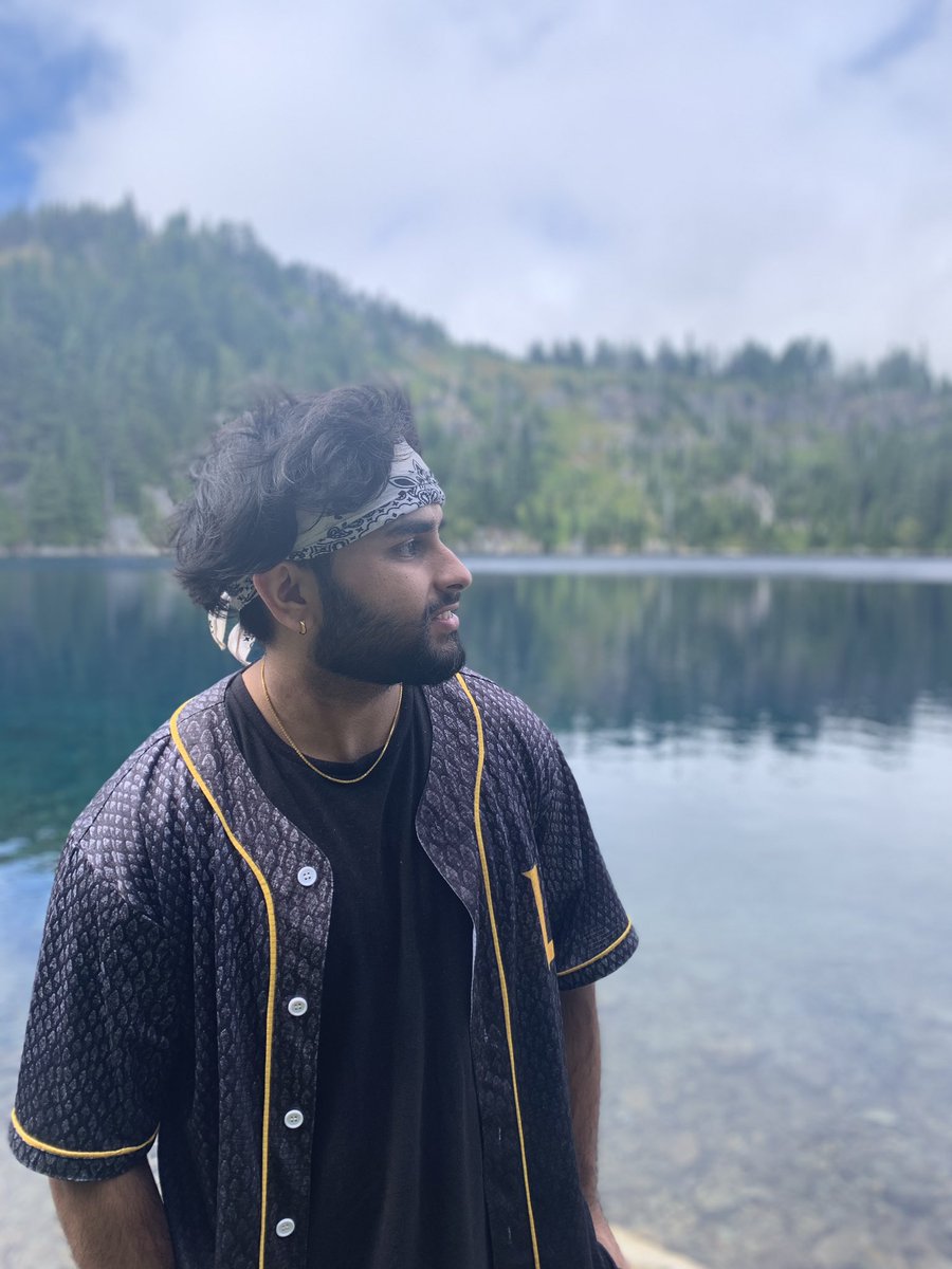 meetsingh46's tweet photo. Warming up to the PNW vibes... https://t.co/LeFb0T2zlm