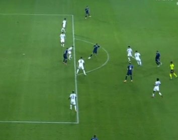 SVKliveFr's tweet photo. But bel et bien valable. 0-1. https://t.co/tVvgfOrr3j