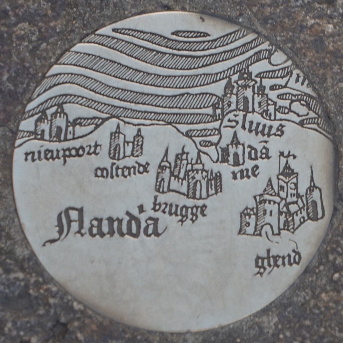 GhentCityGuide tweet media