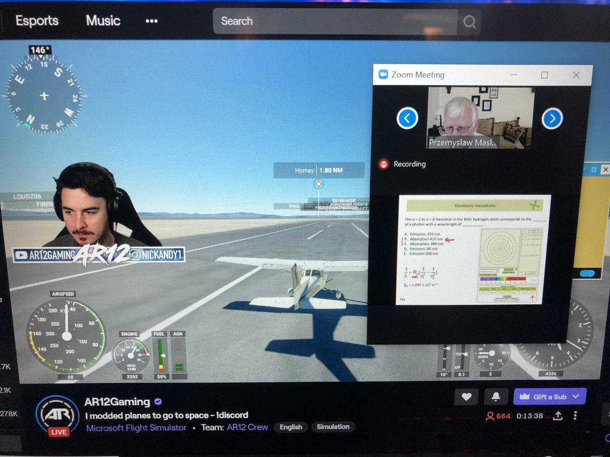 AR12Memes's tweet photo. Nothing other than flight sim could go better with my zoom chemistry lecture https://t.co/JLHc1jDLBo