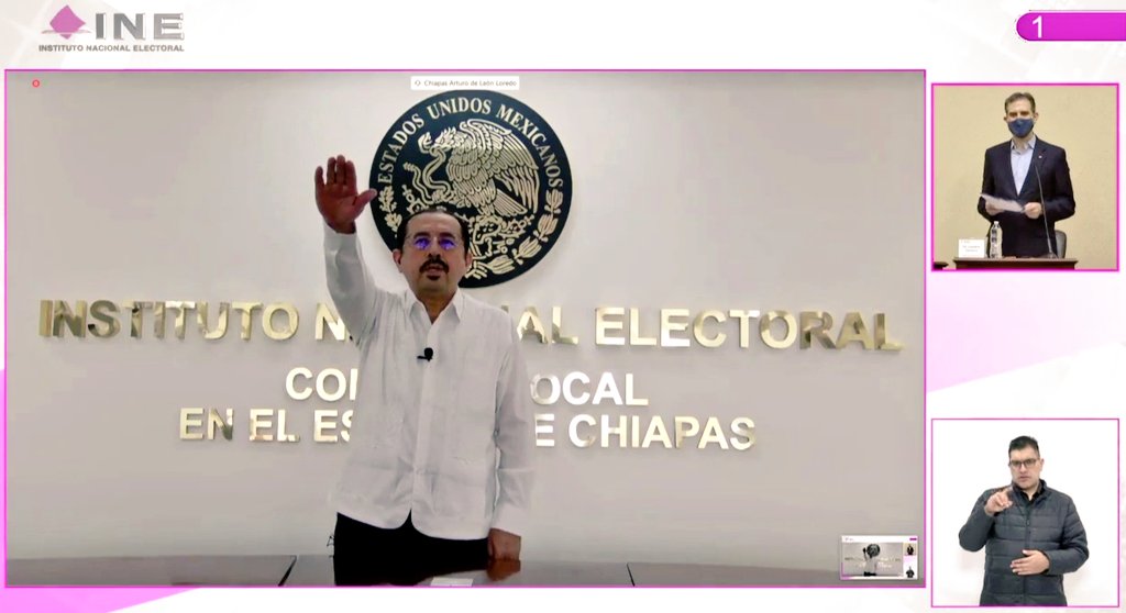 INE_Chiapas's tweet photo. Con el arranque del Proceso Electoral Federal 2020-2021, en sesión extraordinaria del Consejo General del @INEMexico, Arturo De León Loredo, Vocal Ejecutivo de #INEChiapas, toma protesta como Consejero Presidente del Consejo Local. Iniciamos actividades de las #Elecciones2021 https://t.co/xIydwPpE6B