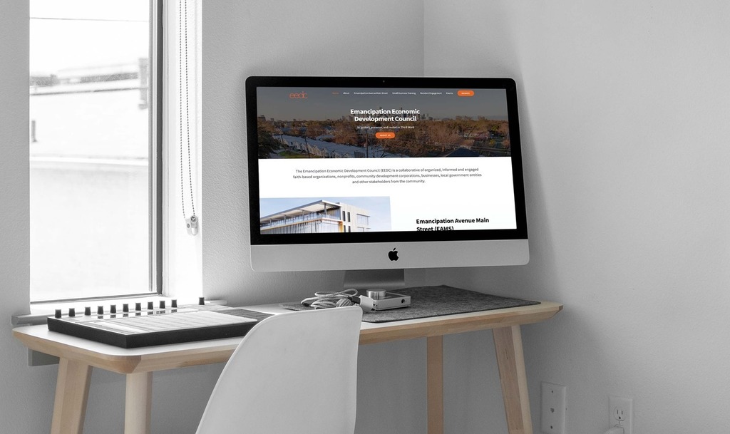 MorandomDesign's tweet image. I have been busy updating my portfolio with web projects from this year. Here is a project I did with the Emancipation Economic Development Council that launched in July, EmancipationHouston.org. instagr.am/p/CE2K5Ekns-y/