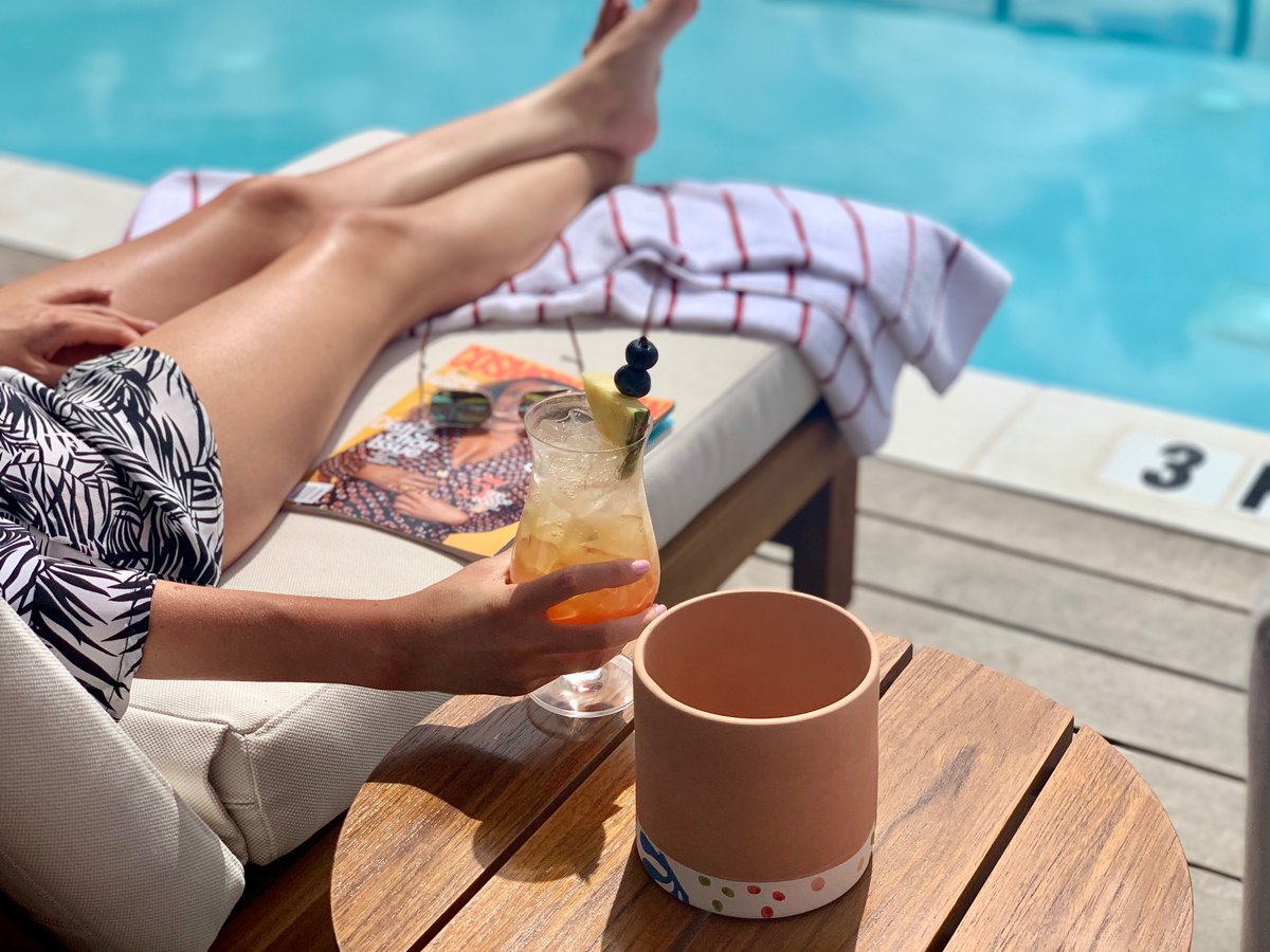 virginhotelsnsh's tweet photo. Who's spending their #LaborDay at #poolclubnsh? https://t.co/SlEwz7SGrK