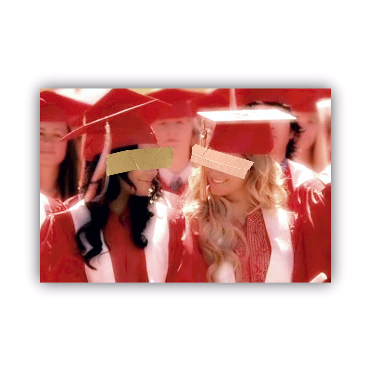 —Vía Instagram—

Somos primas y nos amamos como hermanas, hemos crecido juntas y tenemos mil historias en común... Tengo suerte de tenerte cerca de mí.  ¡Lo logramos, Elali!