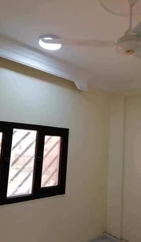 ahmeeeed249's tweet photo. رتووووويت 

لوجه الله تعالي عندي شقتيين جديدات في جبره كل شقه فيها غرفتين وحمامين ومطبخ وهول وبلكونه، دور تالت غير مفروشات. 
لأي أسره متضررة من فيضان النيل وبدون مأوي الان. وياحبذا لو ايتام . 3 شهور حتي انحسار النيل وترتيب اوضاعهم  وبعدها  يت��بروا من امرهم بعون الله . https://t.co/4qDVOiP6Zn