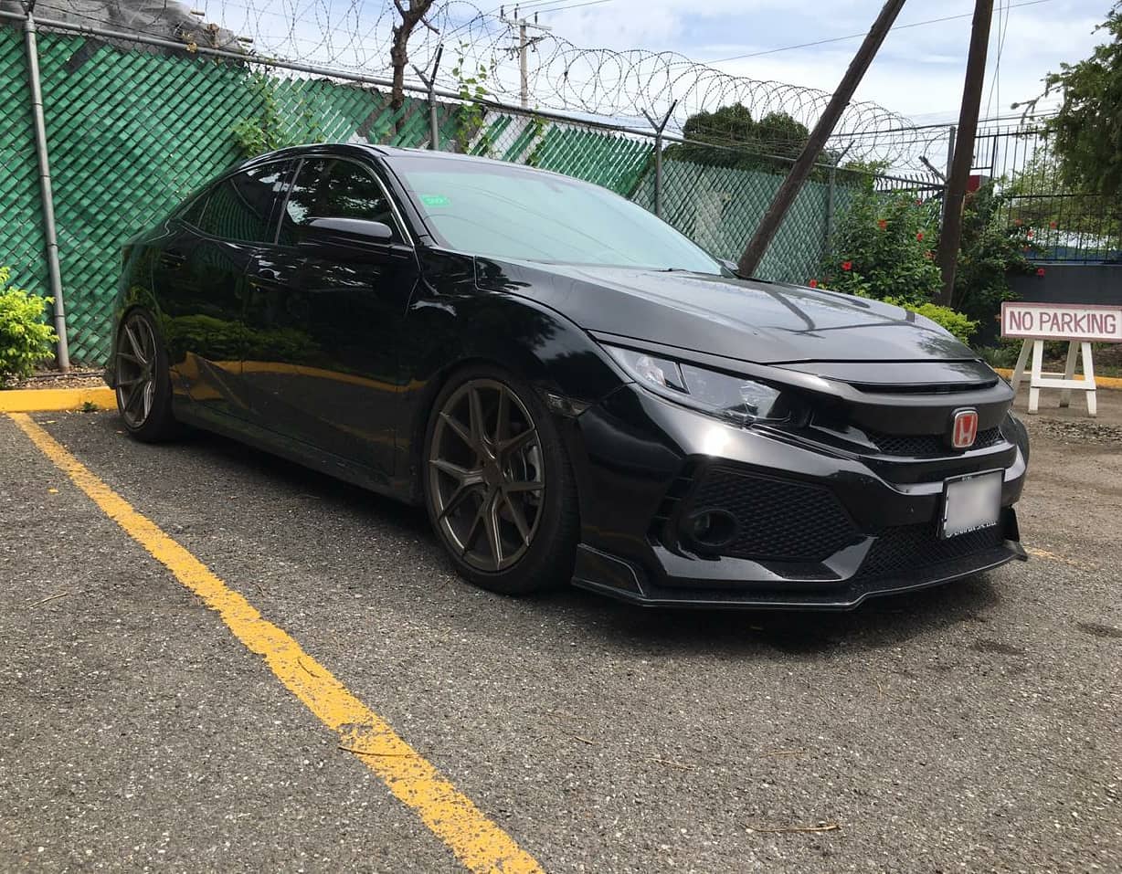 What Wheels Fit A 10th Generation Honda Civic? | Fitment Industries