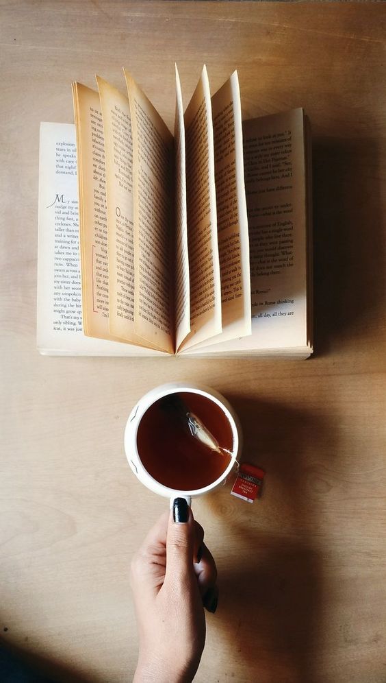 LibroAmigo's tweet photo. ¿Un libro acompañado de un tecito? https://t.co/ancCjmi4C0