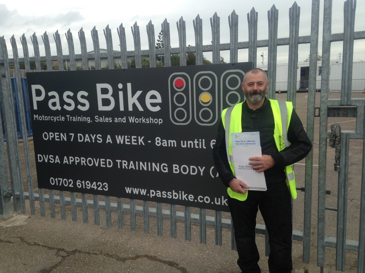 PassBike's tweet photo. Belated Congratulations to Marek, Paul and Simon on Passing Module 2 last week! Well done to Steve, Tony, Wendy, Harry, Jack and Andy on Passing Module 1! #passedwithpassbike #newbikers #basildondtc #ipswichdtc #erithdtc #gillinghamdtc https://t.co/yBwK8VxjWw