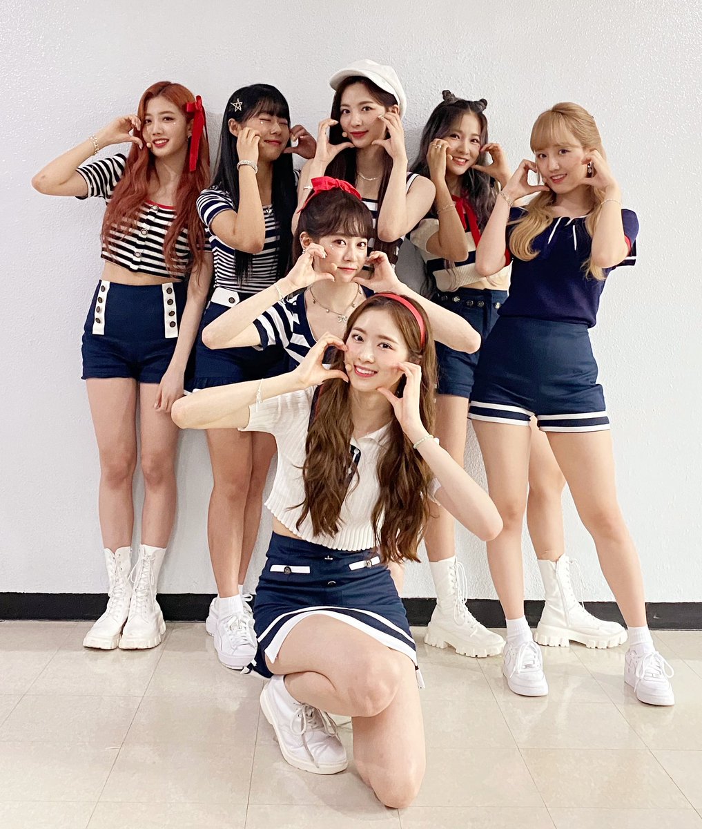 chebul_thinker's tweet photo. hii lullets!! this is a new account for my thoughts about chebul!! feel free to follow if u want ♡♡ https://t.co/dMWSPmgPgH