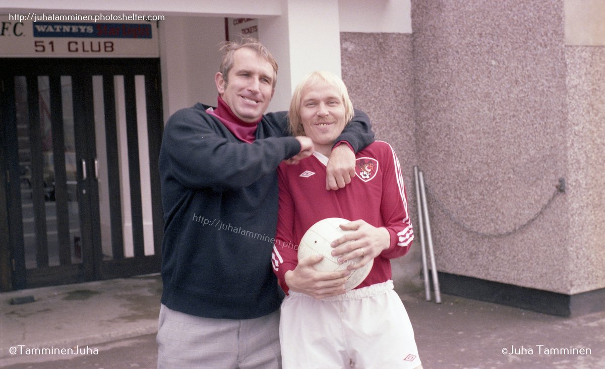 TamminenJuha's tweet photo. Manager Alan Dicks &amp; Pertti Jantunen, Bristol City FC, Ashton Gate, 29 October 1979 #AlanDicks #PerttiJantunen #BristolCity @BristolCity https://t.co/LiVGJlkrFx