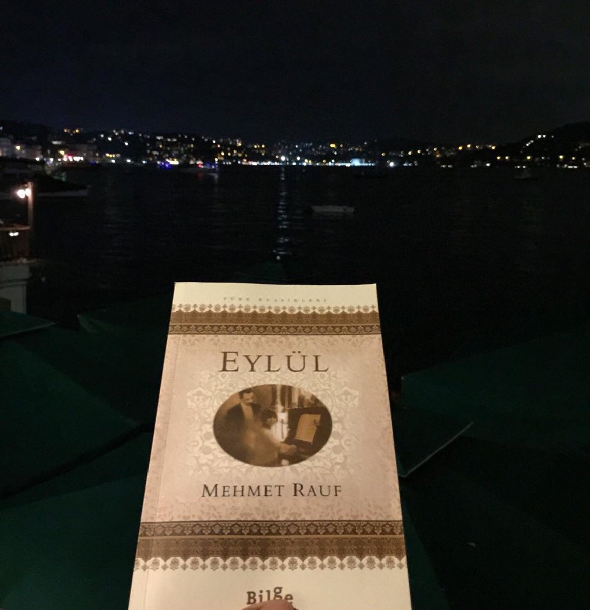 Hayatının şu devresi kendi ömrünün, kendi kadınlık hayatının #eylül ü gibi geldi .. #mehmetrauf 
#books #kitaplar #work