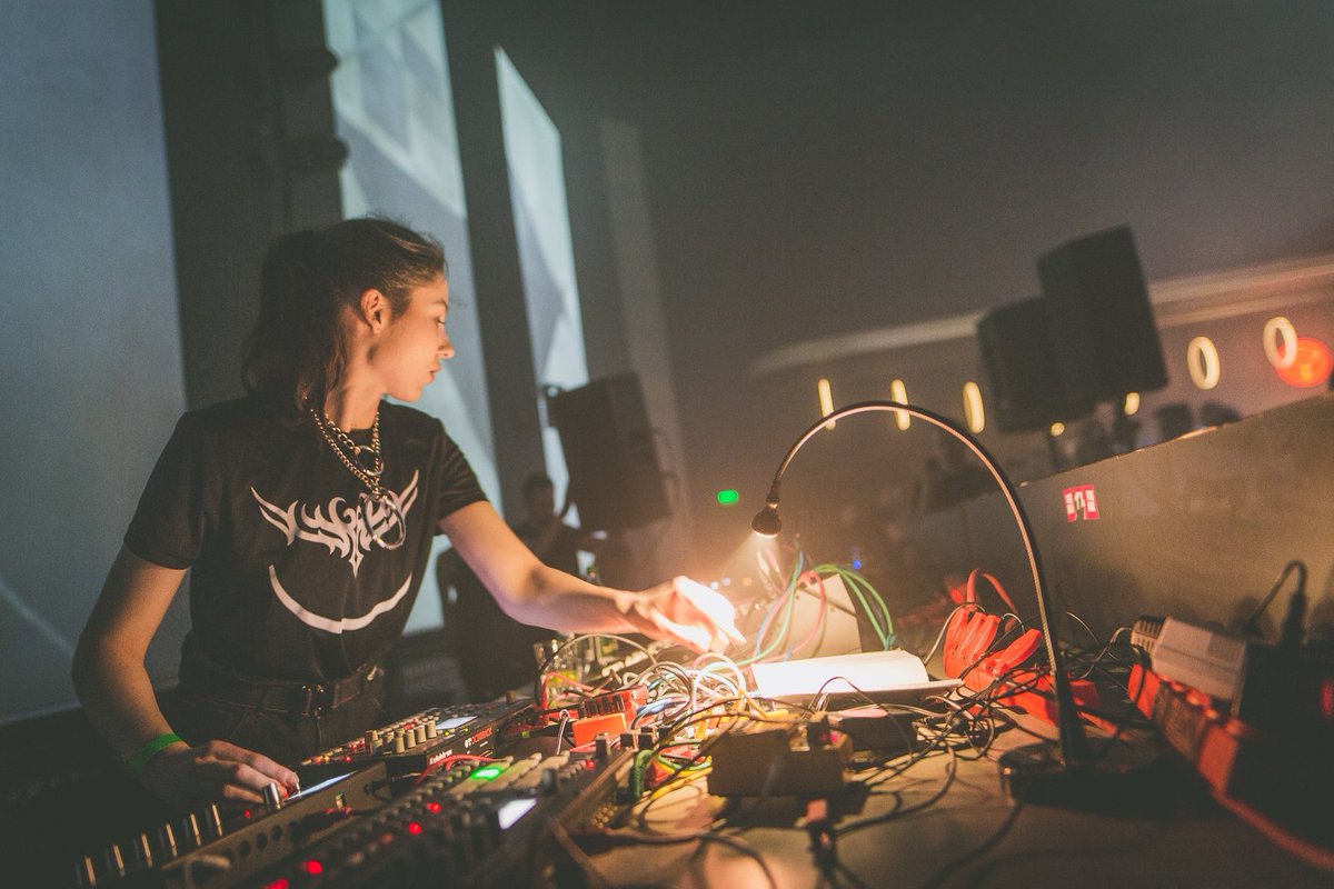 Le 7 septembre à Déviations sur CKIA FM 22 h : <a href="/DariusSyrossian/">Darius Syrossian</a>, <a href="/FerBRMusic/">Fer BR</a>, <a href="/ErickMorillo/">Erick Morillo</a>, @KimAnnFoxman, <a href="/Dataworx_DJ/">Dataworx</a>, <a href="/HarryRomero_/">Harry Romero</a>, <a href="/matteodimarr/">Matteo DiMarr</a> &amp; <a href="/prokfitch/">Prok | Fitch</a>.

23 h : <a href="/TheExaltics/">The Exaltics</a>, <a href="/andysill/">&e’s iLL</a>, HackTheSystem, <a href="/favright/">favright</a>, <a href="/vtss_pl/">vtss</a>, Dizkodeath, <a href="/grummmusic/">G R U M</a> &amp; <a href="/AnimisticBelief/">Animistic Beliefs</a>.