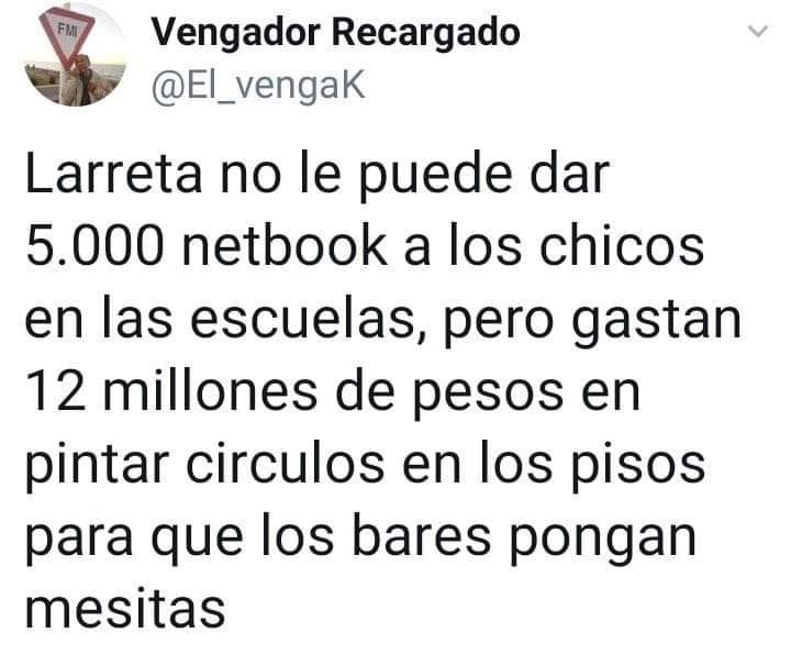 korazondelacaye's tweet image. A quien le pregunta #LarretaNoTeCuida  en que se gasta la plata?a #LarretaEsMacri ?
Verguenza 6000 chicos desconectados.
#Compus para los chicos en CABA.
Y te cuento #LarretaEsResponsable  
#SeEstrellaUnAvionPorDia
