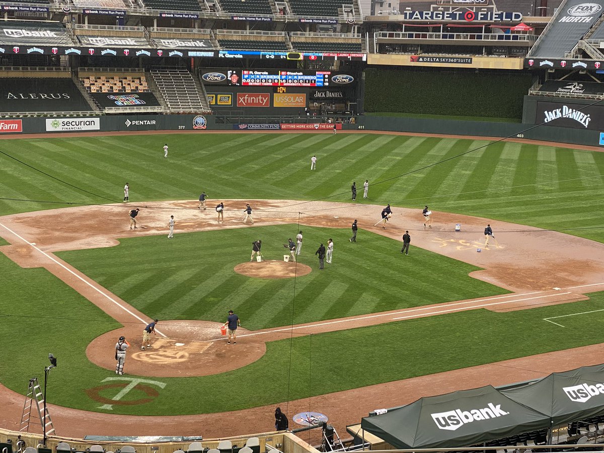 betsyhelfand's tweet photo. It is taking the work of many people to keep this field playable. https://t.co/6iajXcc1BD