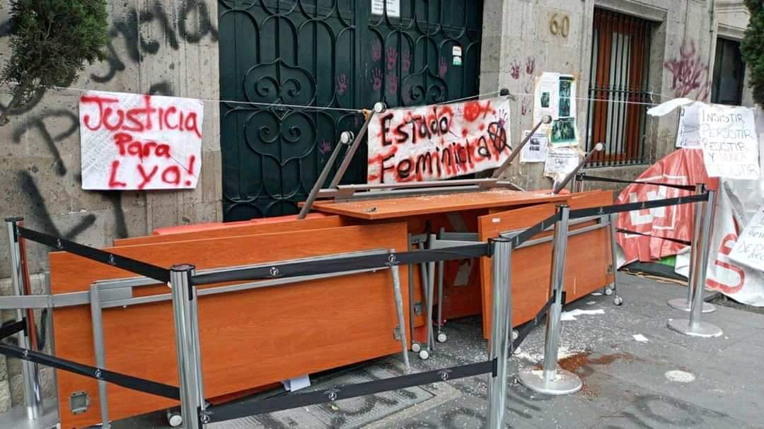 YoTeCreo4's tweet photo. Está lucha aún no termina queremos justicia para todas las víctimas en el país. Está no es una lucha de géneros, es una lucha contra los violadores, asesinos, secuestradores y un sistema de Leyes corrupto que los proteje a ellos!
#JusticiaparaLya 
#JusticaparaAlan
#Justiciaptodos https://t.co/5ewJknGFY6