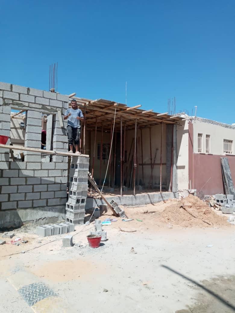 بالتعاون مع وزارة الصحة تستمر بلدية طرابلس المركز في تطوير وصيانة المراكز الصحية داخل نطاق البلدية.
 جانب من استكمال البناء في المركز الصحي " شارع البي"