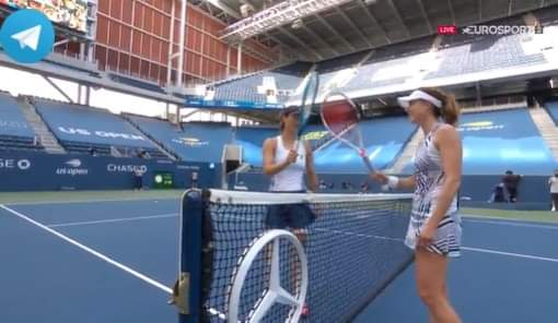 tennis_analyses's tweet photo. #usopen #r4  #wta #tsvetanapironkova 🇧🇬 #outlasts #alizecornet  🇲🇫 -6:4; 6:7(5); 6:3

Congratulations , Tsveti!🇧🇬🙂🥀

#next #opponent #serenawilliams https://t.co/wCFvHiiSbq