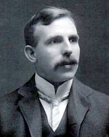 Here’s a thread about the  #nucleus… no, Professor Ernest Rutherford, not the atomic nucleus that you discovered with your alpha particles back in 1911. This is about *cell* nuclei and all their weird and wonderful forms, in blood cells and beyond.  #HematologyTweetstory 31! /1