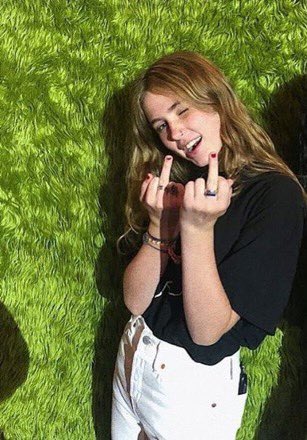 a necessary thread: lindsey jordan of snail mail as  @clairo