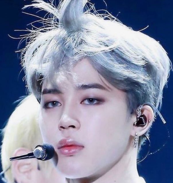 jeonsflirty's tweet photo. when jimin wear his eye-make up 😍 https://t.co/ucgNXzp5BP