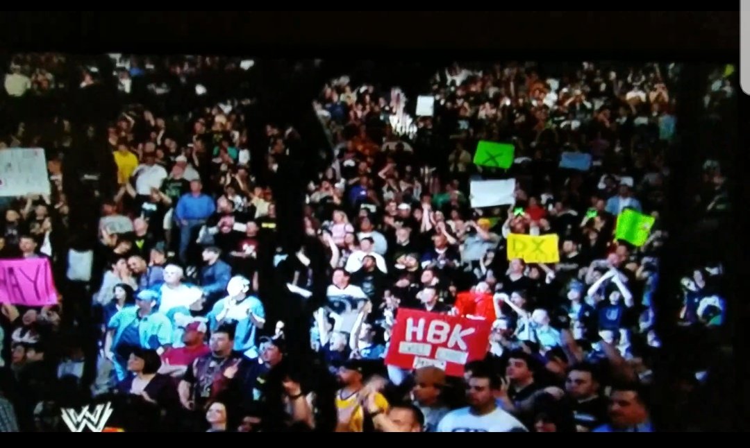  #SignLadyHistory  @WWE No Way Out 2008, and this sign for  @ShawnMichaels gets camera and spotlight...Camera inside the chamber, even! #WWE  #WWERAW    #SmackDown    #WWENXT  