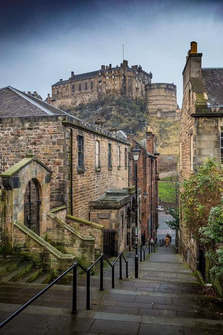 gibrail_laby's tweet photo. Edinburgh, Scotland. 🏴󠁧󠁢󠁳󠁣󠁴󠁿 https://t.co/jNayk99SUB