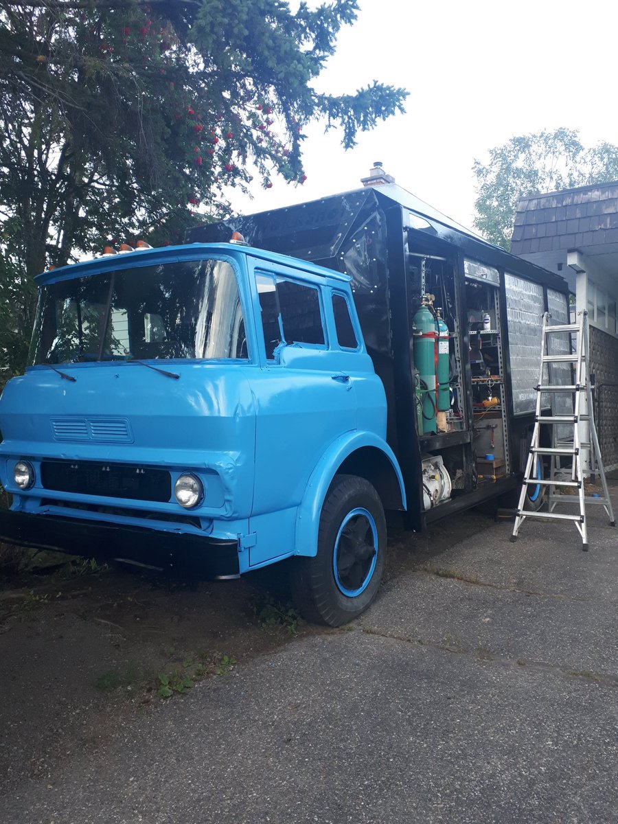 welditworkshop's tweet image. #Samecolor as the painters tap and the rubber gloves