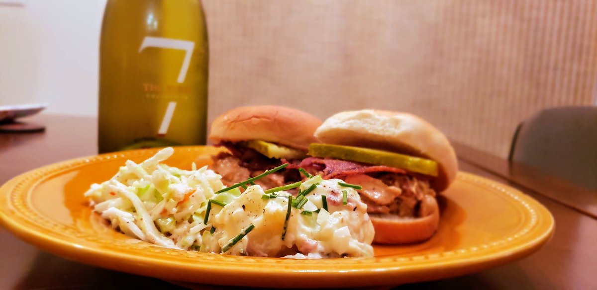 HeidiTown's tweet photo. We had some delicious pulled chicken sandwiches with homemade Alabama sauce and #7Cellars chardonnay. Football food for football week!!! Watch for a full post tomorrow.

#wine #ElwayWine #GoBroncos https://t.co/tHiiramBVc