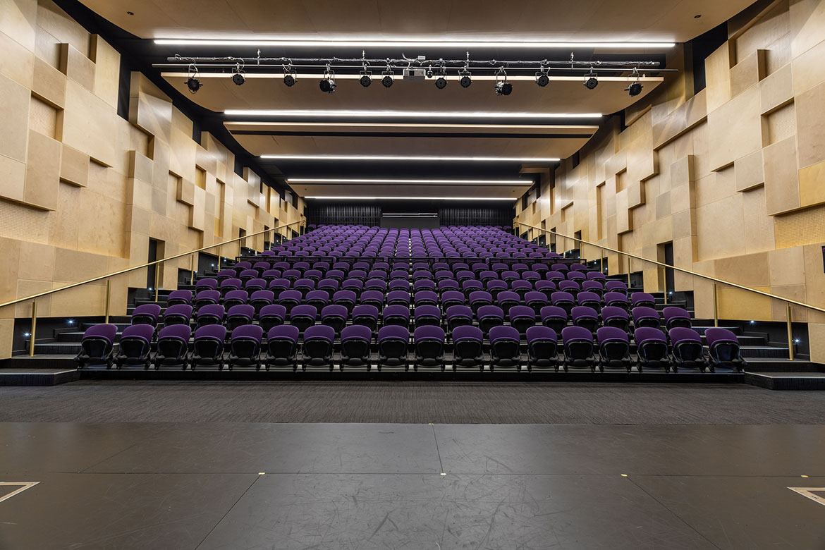CamaticSeating's tweet photo. Schools & centres can transform their halls into versatile learning spaces with the inclusion of a Retractable Seating system by @CamaticSeating like this one found at Keysborough College
#retractableseating #retractables #seating #seatings #seatingsolutions #auditorium #theater https://t.co/NLIex6ES2J
