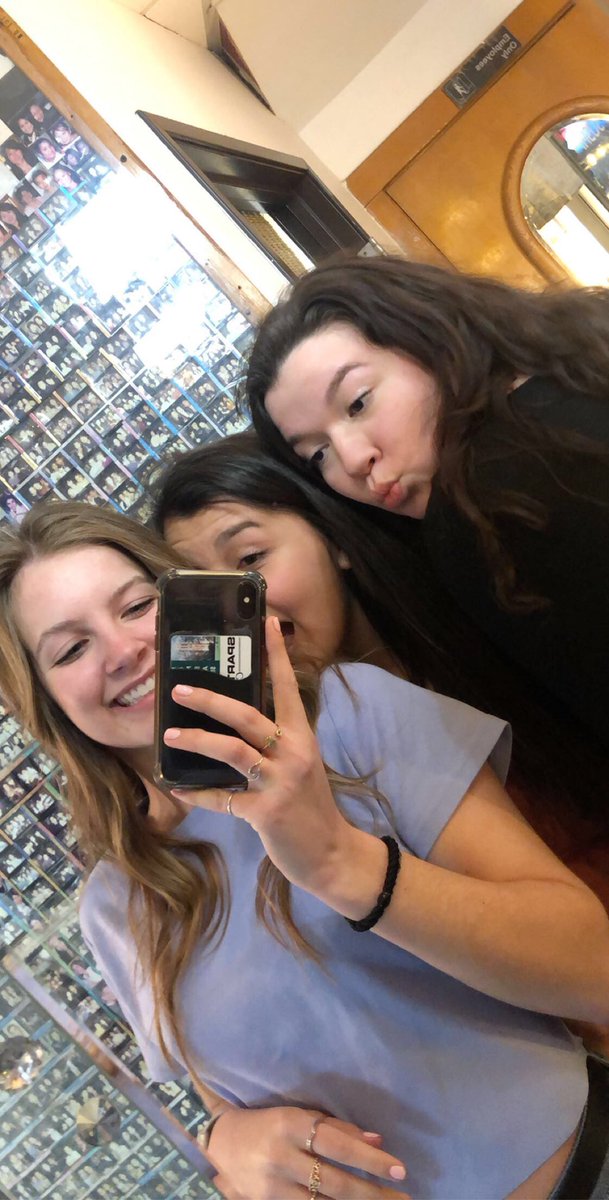 Nicole_S19's tweet photo. Happy Birthday Jess! Hope you had a great day💕 https://t.co/eL8vZte1w0