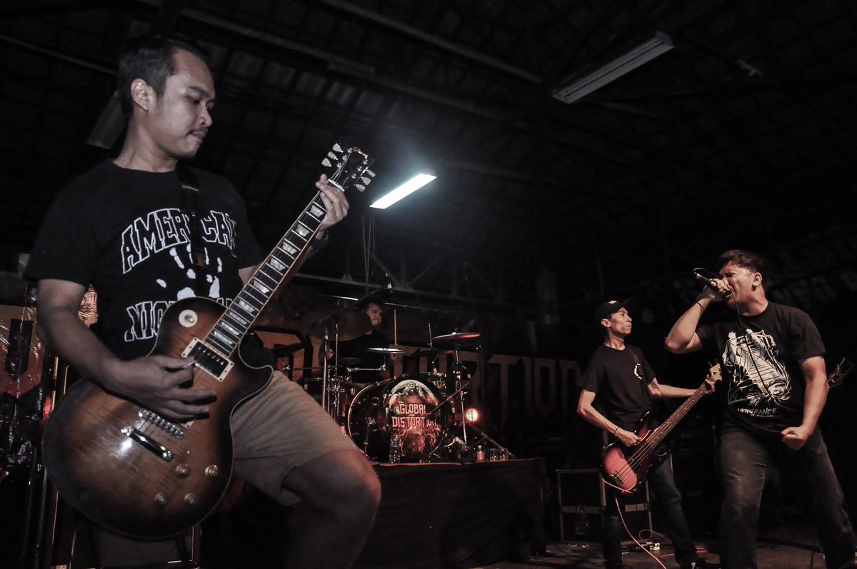ojinomoto (@ojinomoto1) on Twitter photo <a href="/FinalAttackJHC/">Final Attack</a> dikala itu dibulungan, suka kgn Jepret stage :((
#photography
#PhotoOfTheDay
#photostage <a href="/FinalAttackJHC/">Final Attack</a> dikala itu dibulungan, suka kgn Jepret stage :((
#photography
#PhotoOfTheDay
#photostage