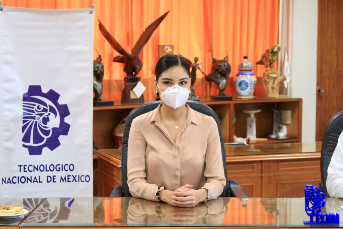 GeraldinePonceM's tweet photo. Asistí al Tecnológico de Tepic, mi alma máter, para ser testigo de la firma del convenio de colaboración entre el SIAPA Tepic y el Tec.

Es un gusto enorme regresar a mi escuela y ver que los conocimientos que ahí se generan son bien aplicados. 

#OrgulloTecNM
#OrgulloTigre 🐅 https://t.co/bj2Gv5NSRx