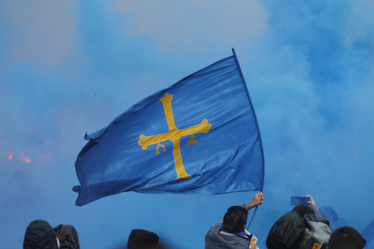 Orgullosos de pertenecer a nuestra tierra. ¡PUXA, ASTURIES! 💙

🔵⚪ ¡Feliz día de Asturias! ⚪🔵