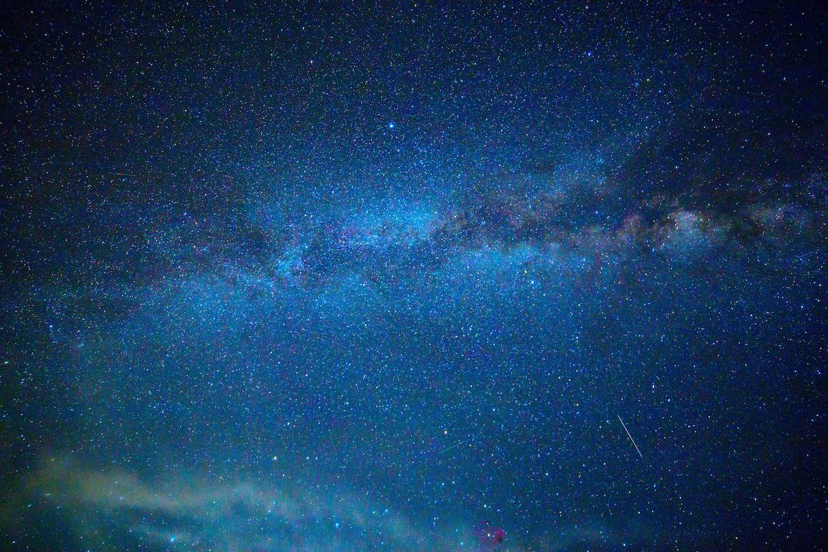 moreheadplanet's tweet photo. Join us tomorrow morning at 10am for another #MoreheadAtHome to learn about Greek myths!
Weโll learn how to find constellations that are associated with Greek myths such as Medusa, a sun chariot and the creation of the Milky Way, and so much more!
https://t.co/W5lrIKqRih https://t.co/EsNNXdewBd