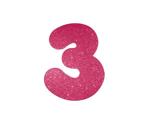 I’ve only just realised today’s date...it’s the 7th!! That means we’re officially 3!! 🙊 Happy birthday to us!!! 💗💙💜