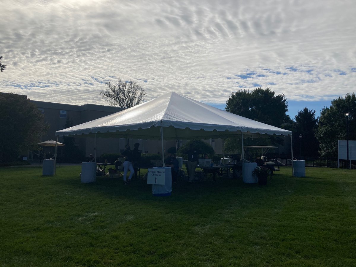 Here’s to new beginnings.......the start of the 2020-21 school year.....We’ve completed resident move in! <a href="/monmouthu/">Monmouth University</a> <a href="/MonmouthResLife/">ResLife@MU</a>