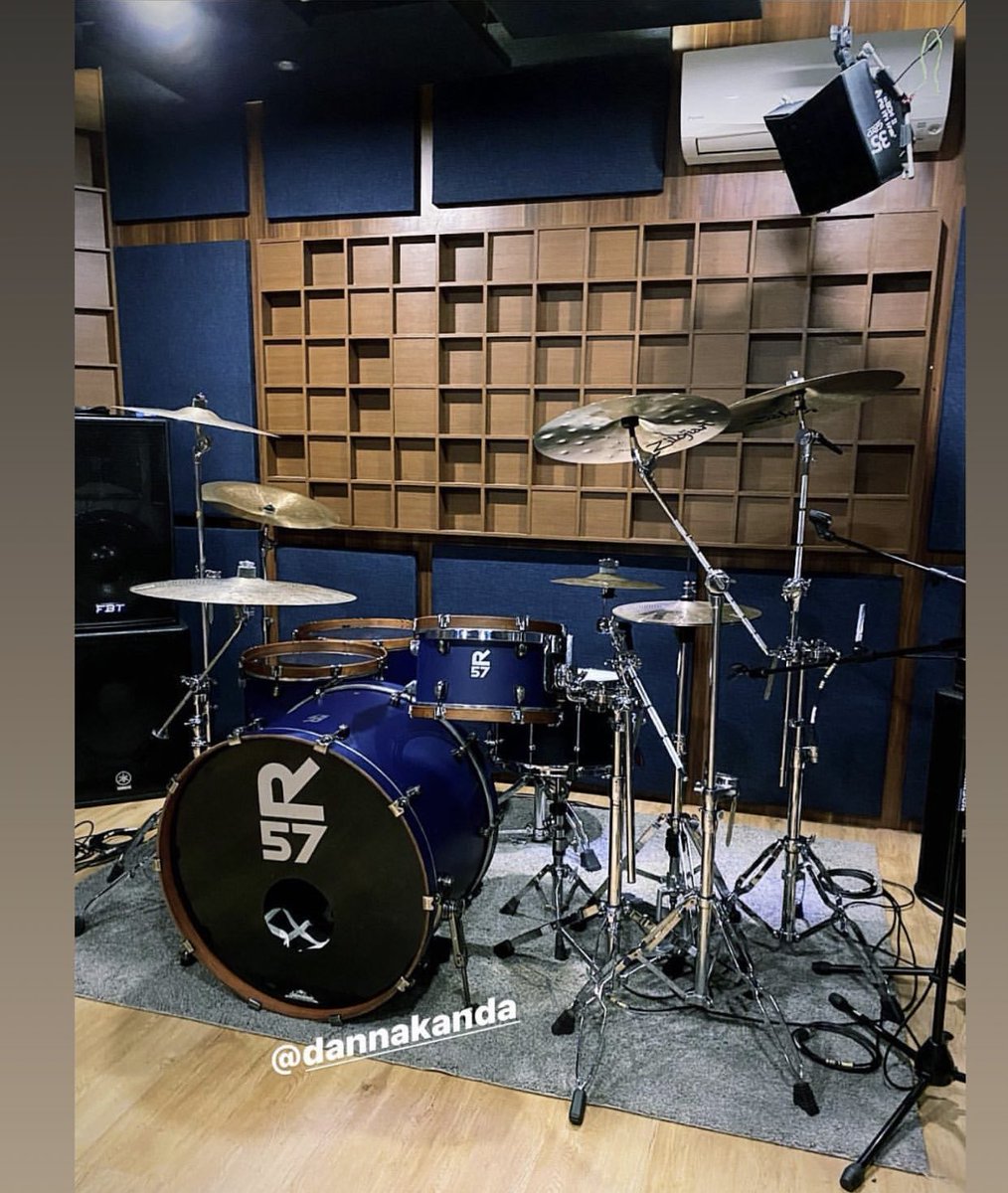 #kandabrothers bakalan ada banyak giveaway nihhhh.. Pantengin trus ig KandaBrothers dan R57record