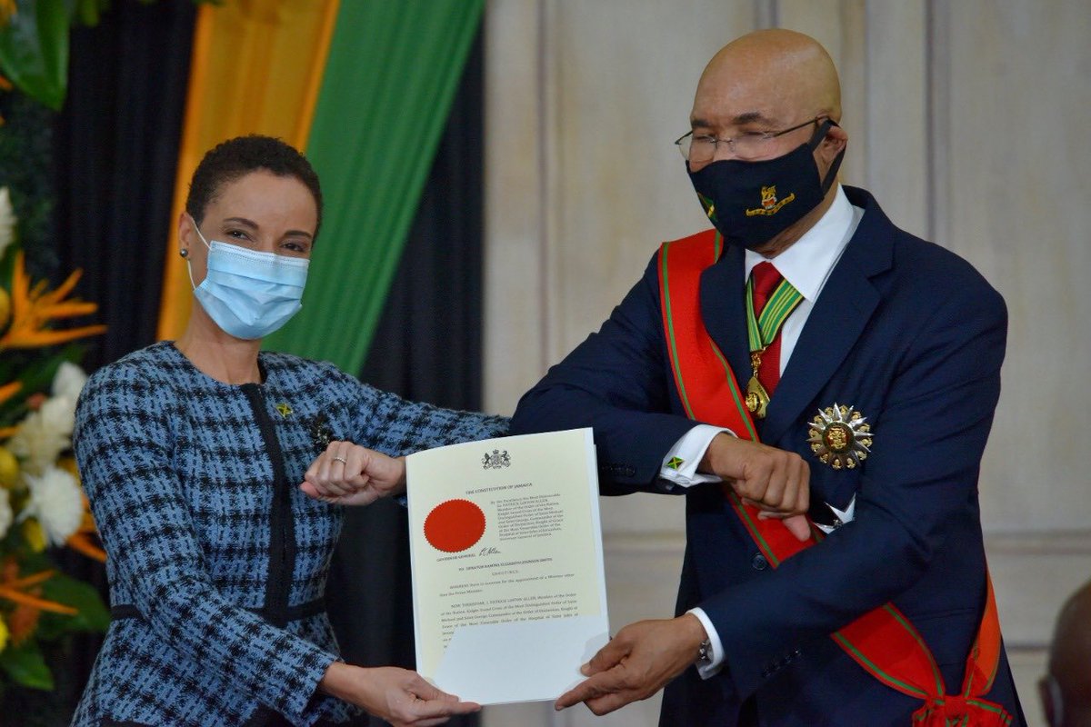 honbrogadjm's tweet photo. Senator the Honourable Kamina Elizabeth Johnson Smith, recites her oath while being sworn in as Senator and Minister of Foreign Affairs and Foreign Trade. #Mosthonbrogad https://t.co/cs0oddGszU