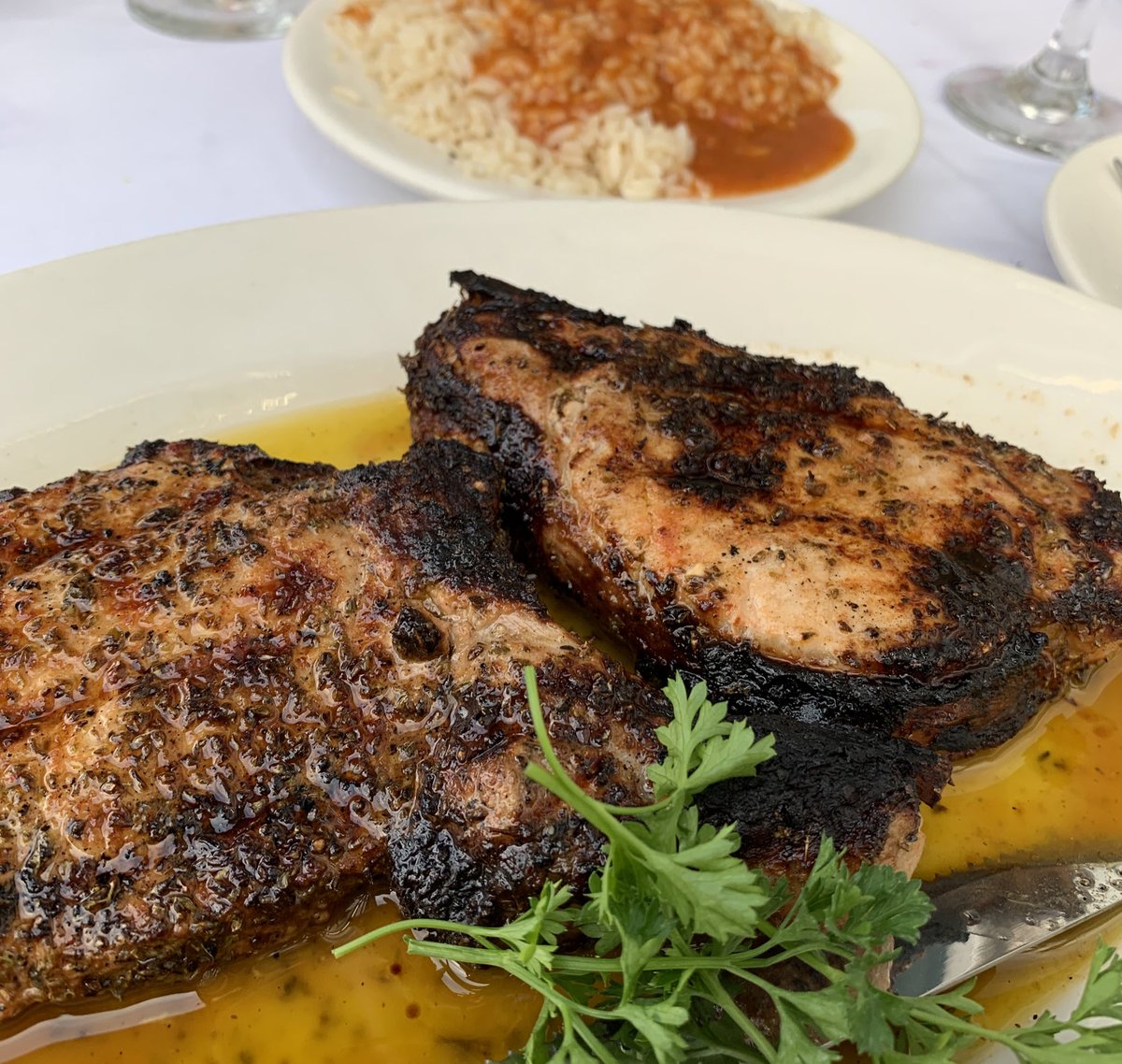 westloop_living's tweet photo. @GreekIslandsChi is the closest we can get to going to Greece π€€π¬π· #westloopliving #greekislandschicago #porkchops #meat #greekfood #chicagofood #chicago #yummy #dinner #greektownchicago #alfrescodining https://t.co/LSb04VfR00 https://t.co/ZIDm0eDcyy