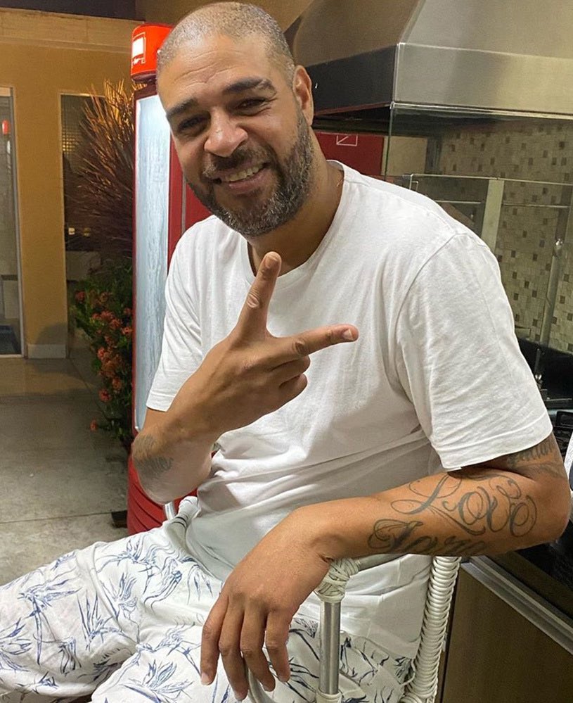 lnstantFoot's tweet photo. La nouvelle vie d’Adriano ... https://t.co/A4qxTyQWnb