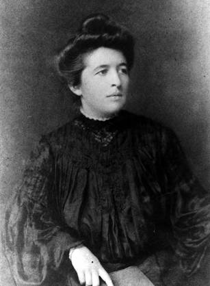 The Reed-Sternberg cell, first discovered by Dorothy Reed at  @HopkinsMedicine in 1901 and later by Austrian pathologist Carl Sternberg, is diagnostic of Hodgkin lymphoma. Their nuclei are often compared to owl eyes, but some people think we should call them “emoji eyes”./27